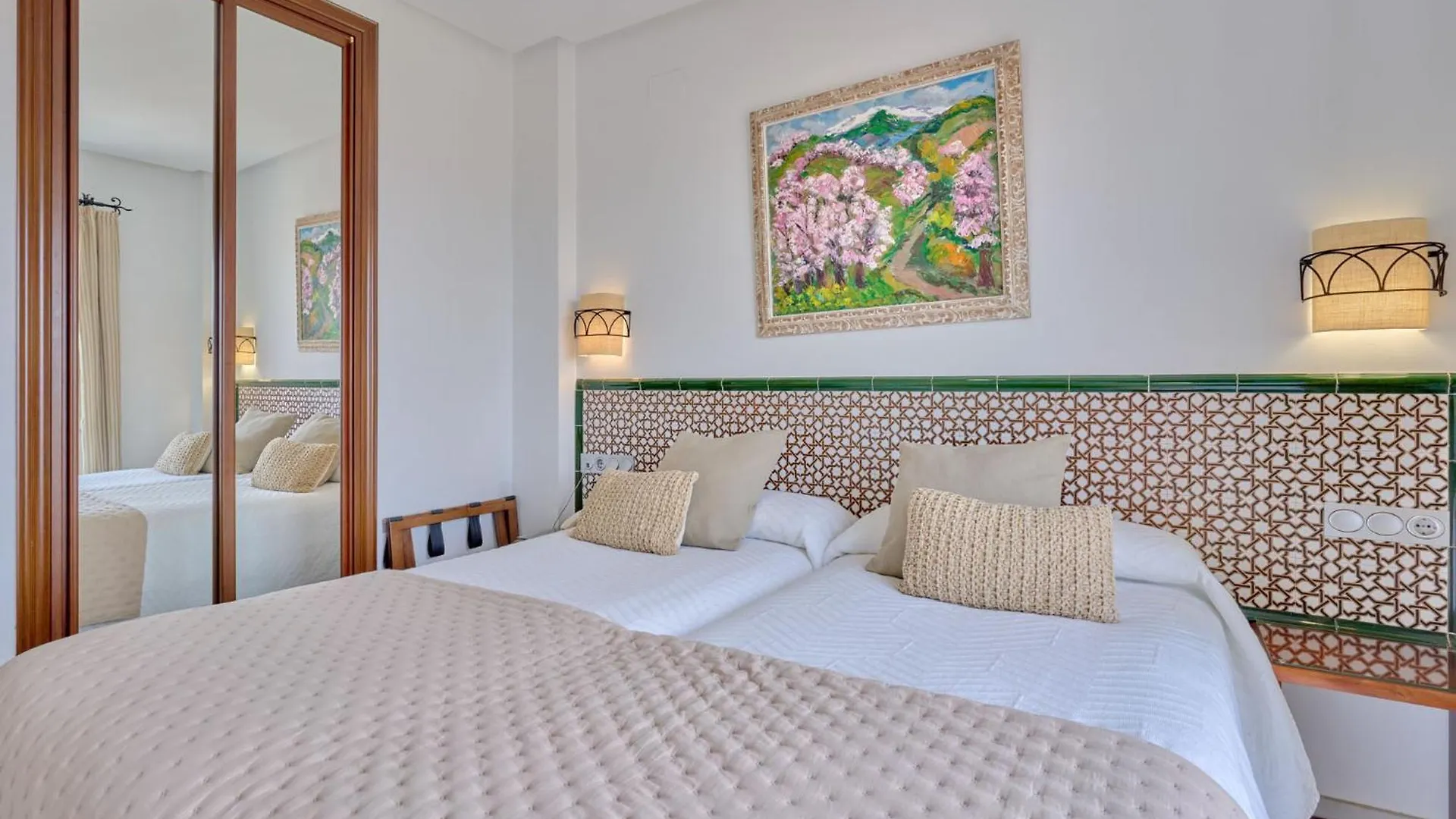 Hotel Mirador Arabeluj Granada