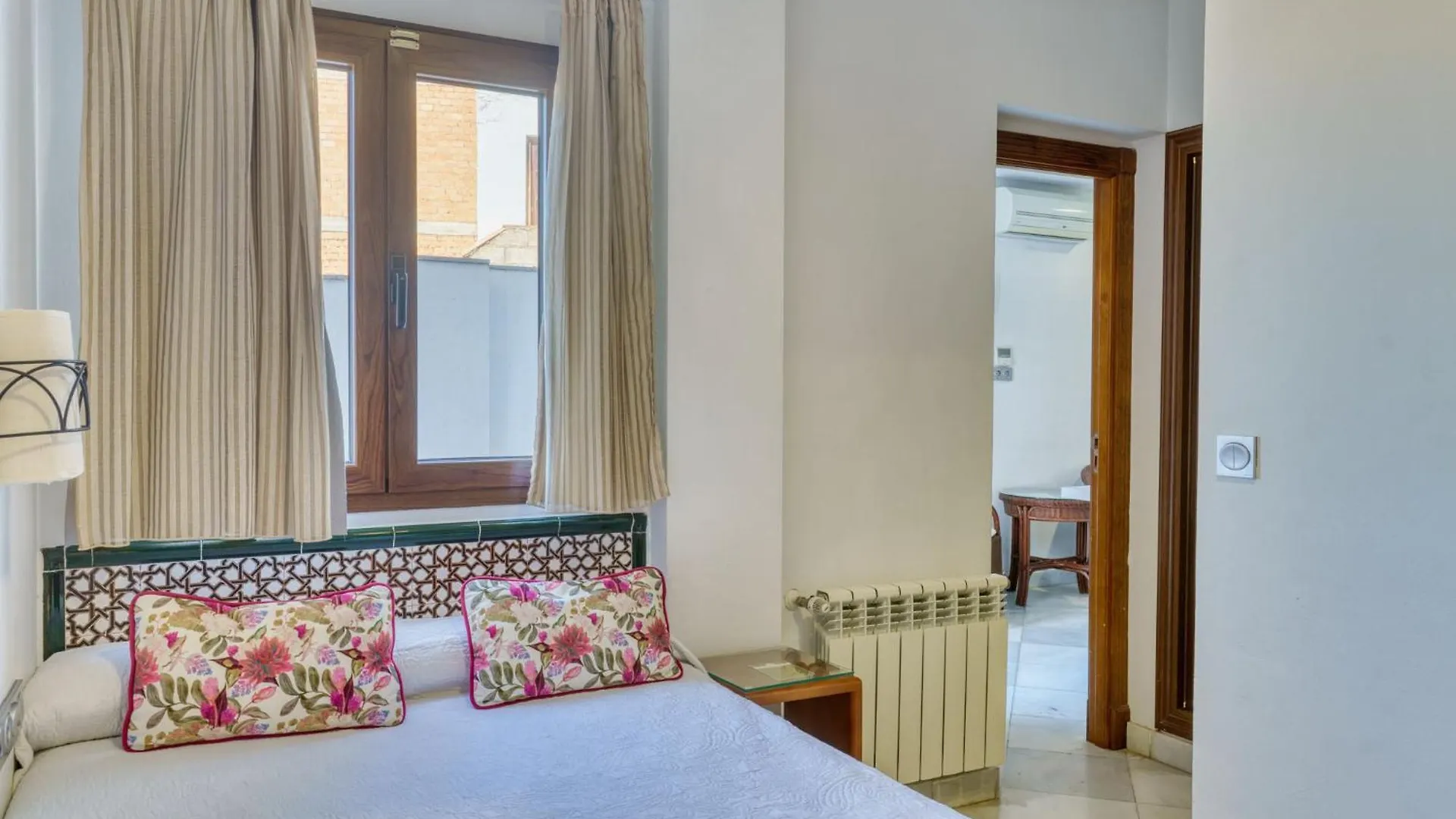 Hotel Mirador Arabeluj Granada