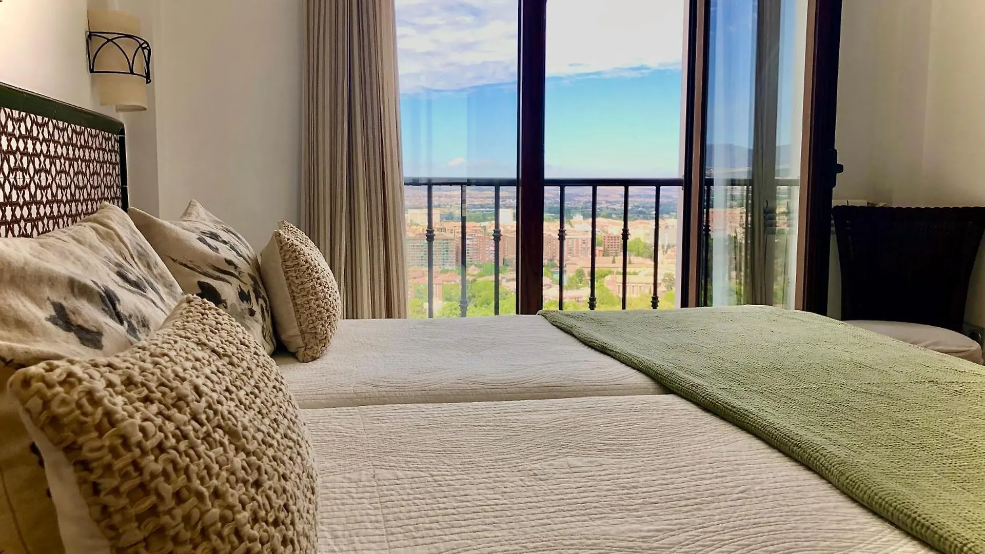 Hotel Mirador Arabeluj Granada
