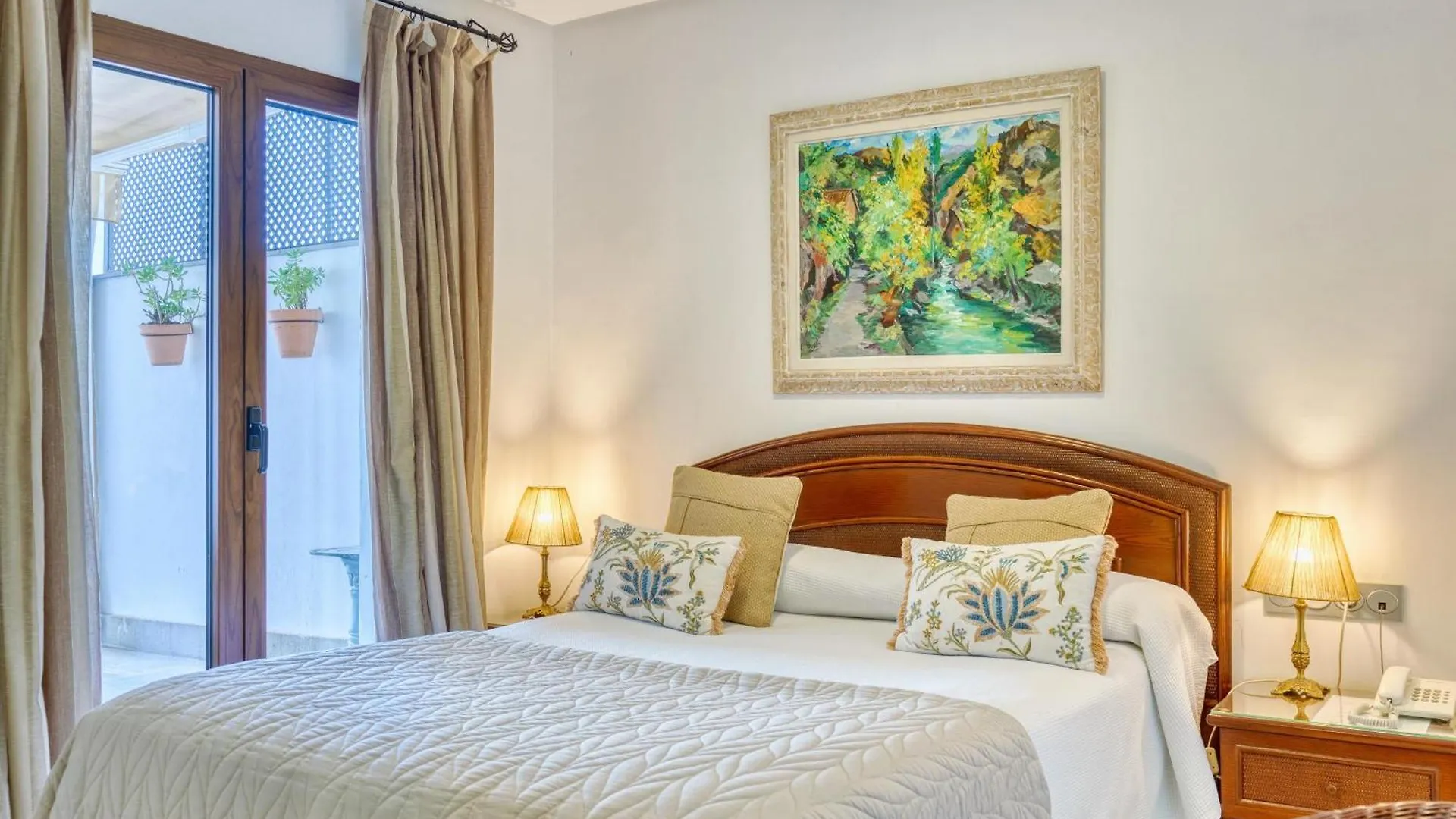 Hotel Mirador Arabeluj Granada Spain