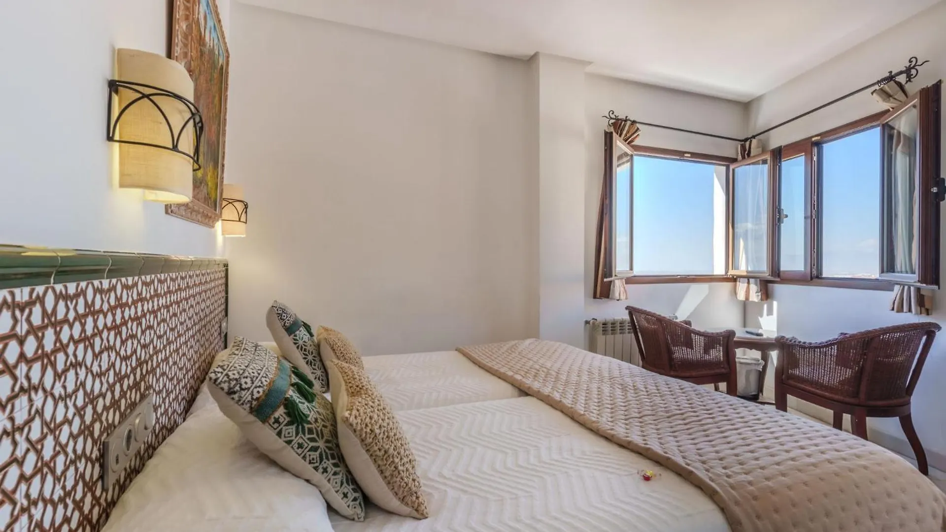 Hotel Mirador Arabeluj Granada Spain
