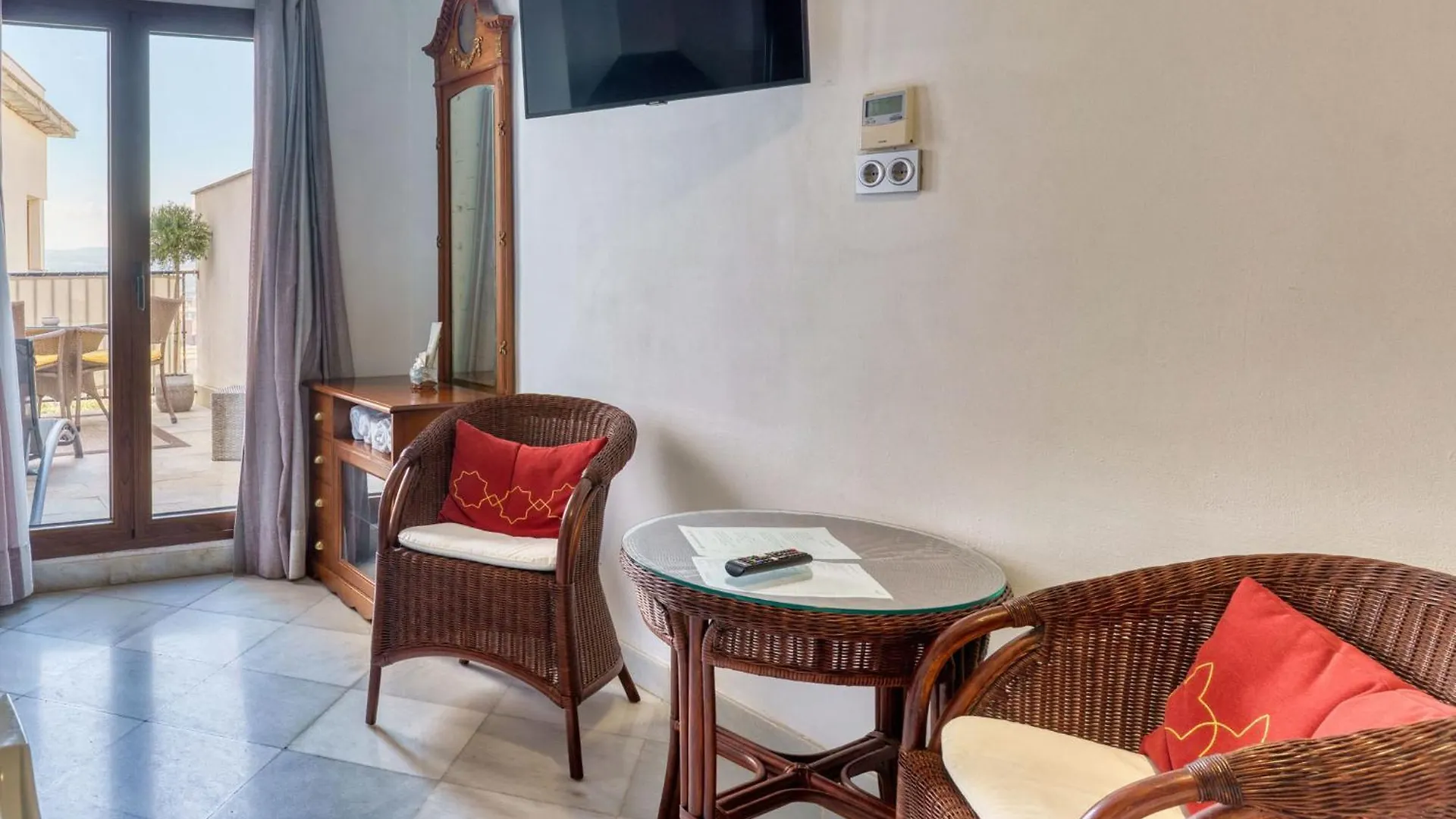 Hotel Mirador Arabeluj Granada 0*,