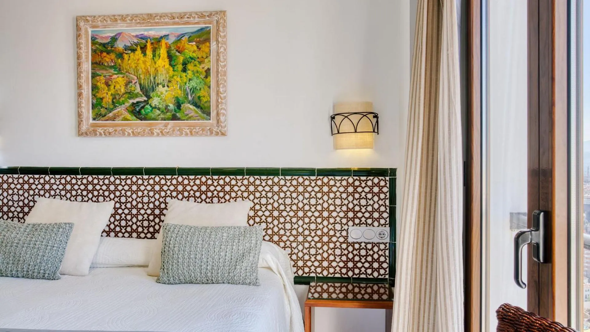 Hotel Mirador Arabeluj Granada